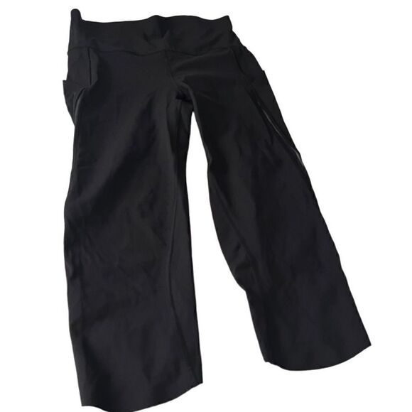 Lululemon Pace Perfect Black Side and Back Pockets 17 inch Crop Pants Size 6 - Picture 3 of 16